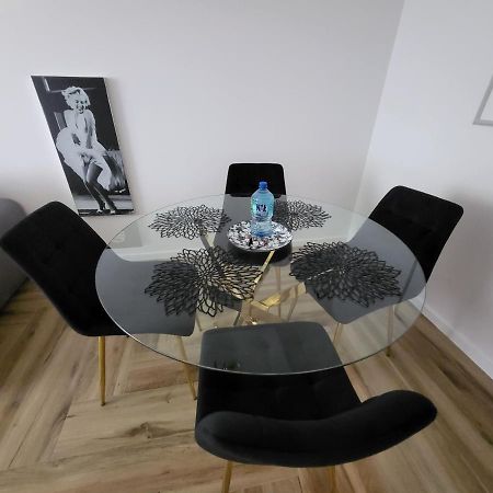 Apartament Gold Centrum 자브제 외부 사진
